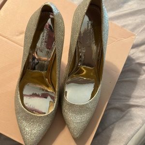 Gianni Bini Platinum Collection. Like new never left the house in them